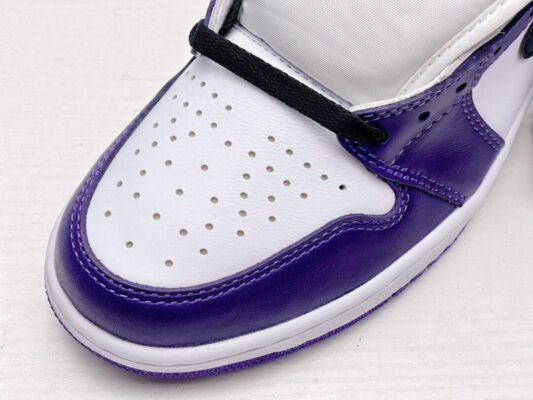 Air Jordan Retro 1 High OG 'Court Purple' Sneakers Replica 12