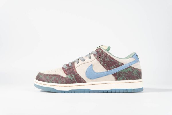 Nike SB DUNK LOW CRENSHAW SKATE CLUB 3