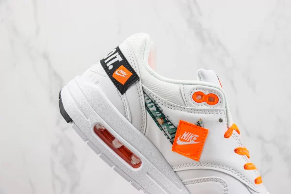 Nike Wmns Air Max 1 LX 'Just Do It'