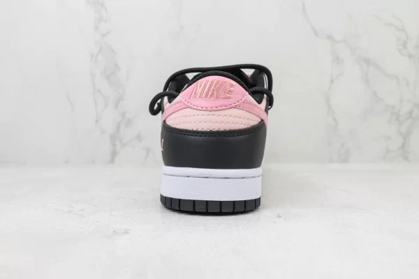 Nike SB Dunk Low Black Pink