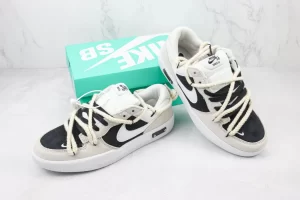 Nike SB Dunk Low Sneaker