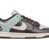 Nike SB Dunk Low Sneaker