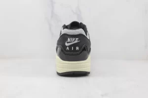 Nike x Patta Air Max 1 