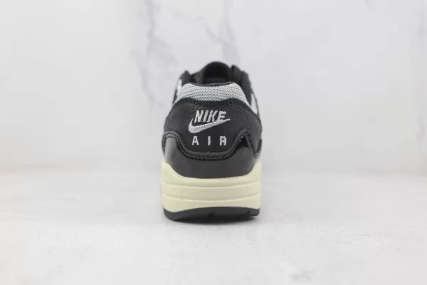 Nike x Patta Air Max 1 "Black" Sneakers