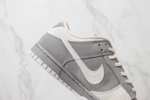 Nike SB Dunk Low Pro Bison