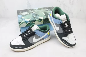 Nike SB Dunk “The Beatles”