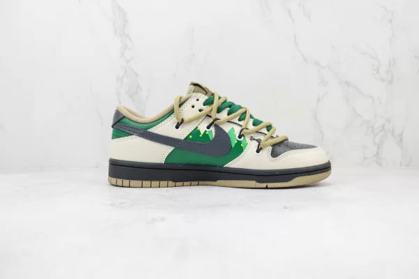 Nike Sb Dunk Chrismast Tree