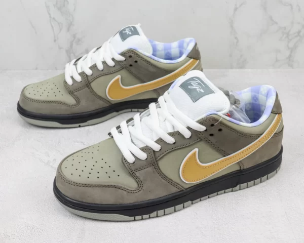 Pkgod Nike SB Dunk Low Grey Lobster