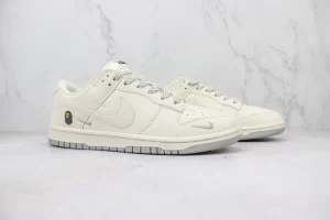 Nike SB Dunk Low Sneaker