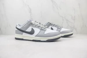 Nike SB Dunk Low