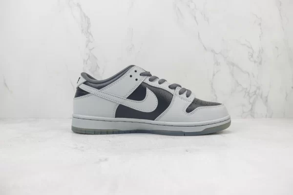 Nike SB Dunk Low Atlas