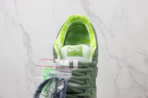Nike SB Dunk ‘Green Lobster’