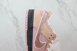 Nike SB x Concepts Pink Lobster