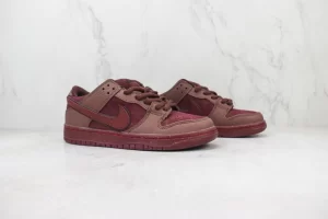 Nike SB Dunk Low Premium Valentine’s Day