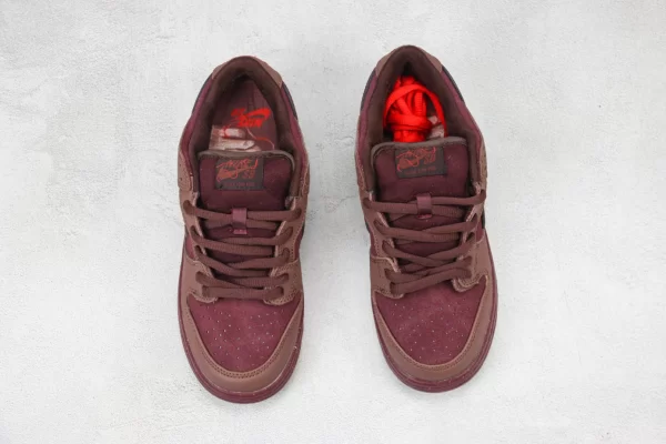 Nike SB Dunk Low Premium Valentine’s Day