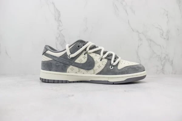 Nike SB Dunk Low x LV