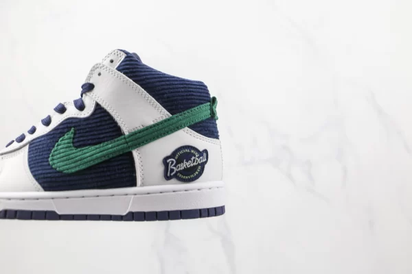 Nike Dunk High Sports Specialties